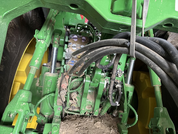 Used 2026 John Deere 8R 370 Row Crop Tractors at Koenig Equipment in Urbana, OH - Photo11
