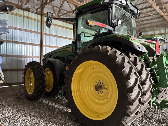 Used 2026 John Deere 8R 370 Row Crop Tractors at Koenig Equipment in Urbana, OH - Photo4