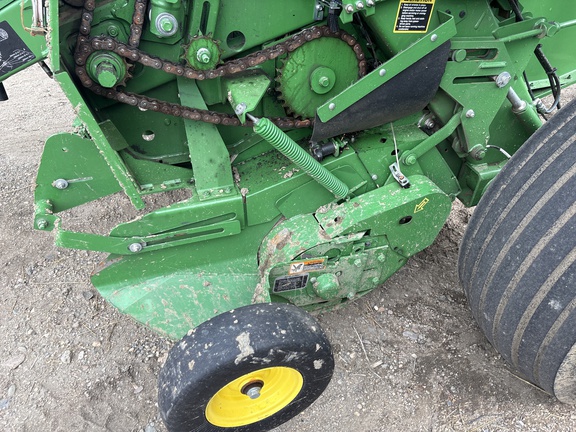 Used 2025 John Deere 561M Round Balers at Horizon Ag & Turf in Lloydminster, AB - Photo6