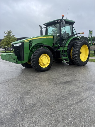 2012 John-Deere 8285R