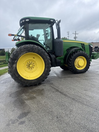 2012 John-Deere 8285R