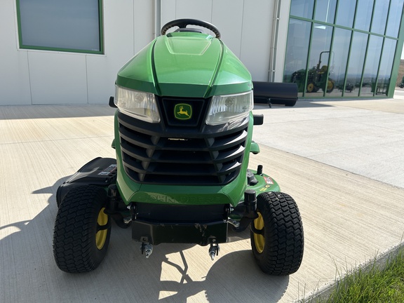 2023 John Deere X330 (7th thumbnail)