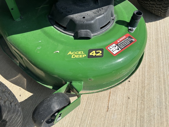 2023 John Deere X330 (12th thumbnail)
