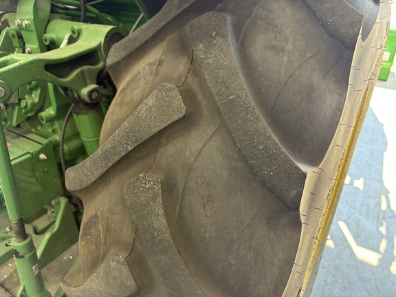 2022 John Deere 5090M - Photo6