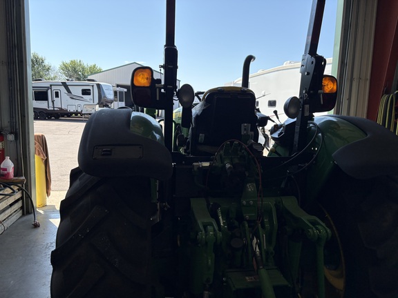 2022 John Deere 5090M - Photo4