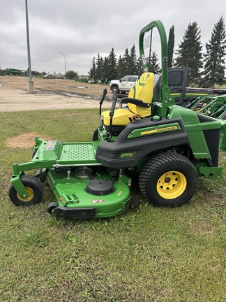 Used 2024 John Deere Z997R Zero Turn Mowers at Horizon Ag & Turf in Westlock, AB - Photo2