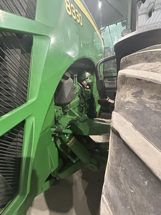Photo of 2008 John Deere 8330