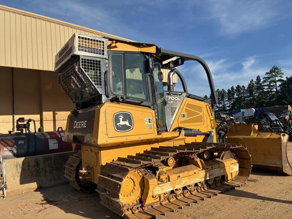 2023 John Deere 700L