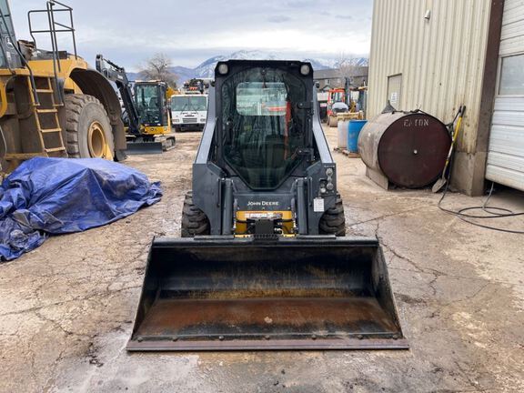 2023 John Deere 318G