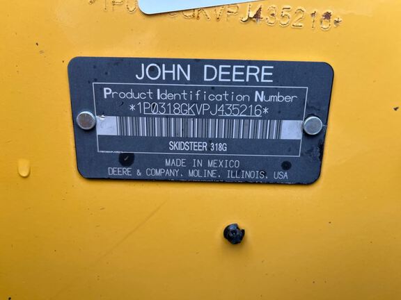 2023 John Deere 318G