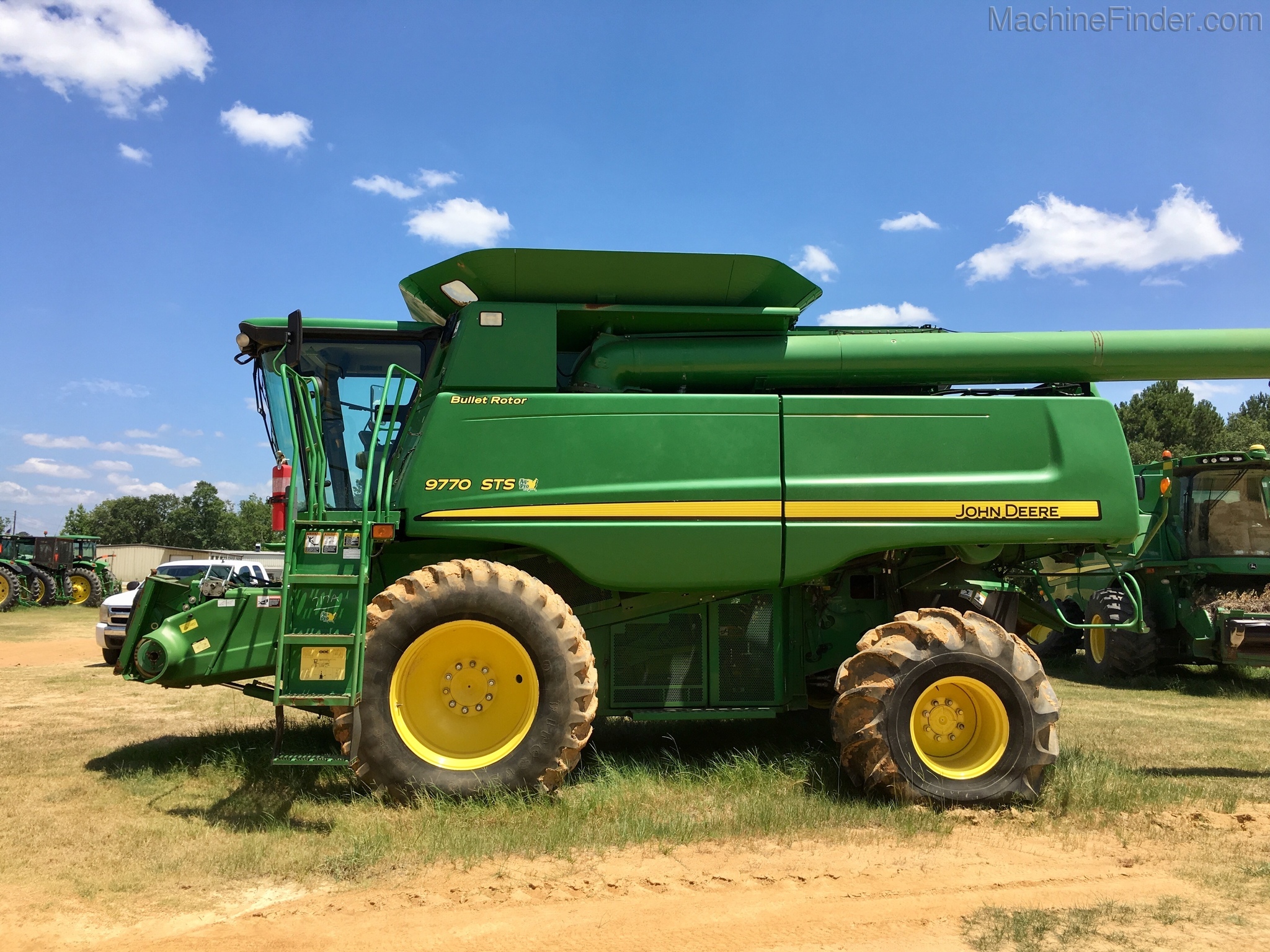 2009 John Deere 9770 STS Image 4