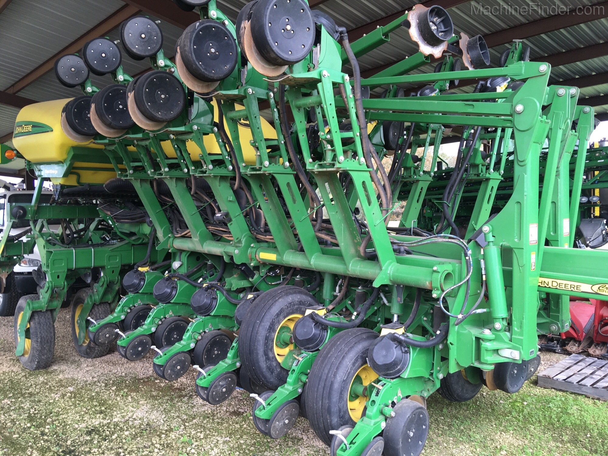 John Deere 1790 Image 3