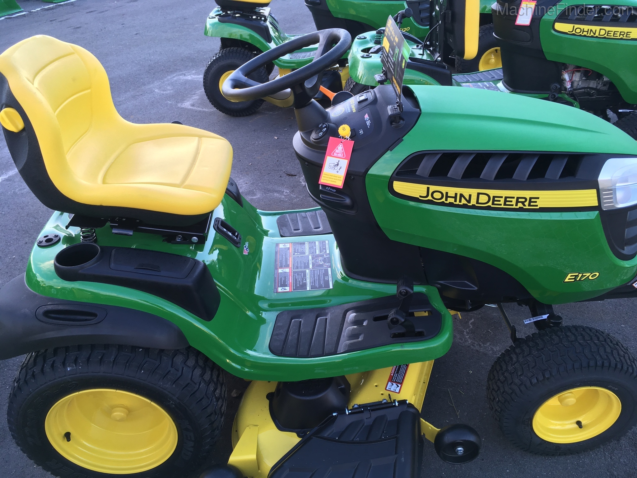2020 John Deere E170 Image 2