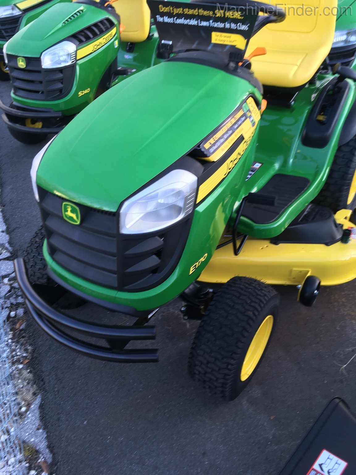 2020 John Deere E170 Image 3