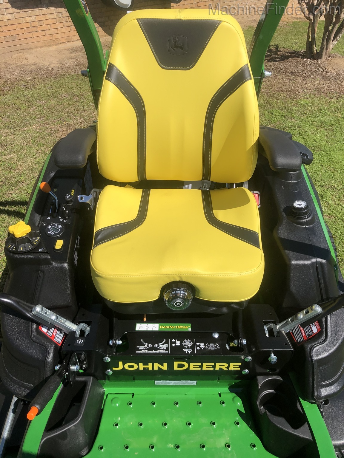 2020 John Deere Z950M Image 6