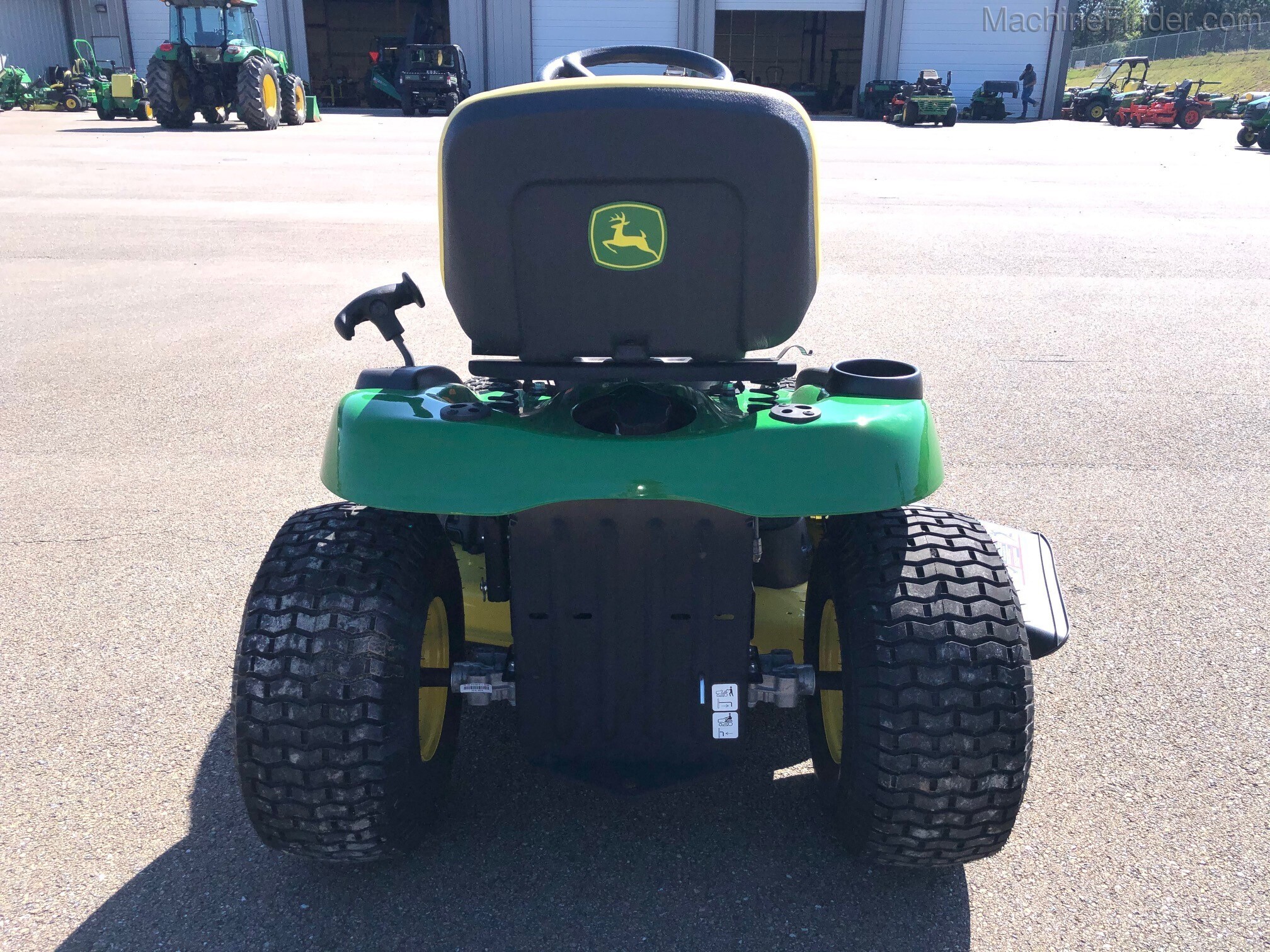 2020 John Deere E110 Image 4