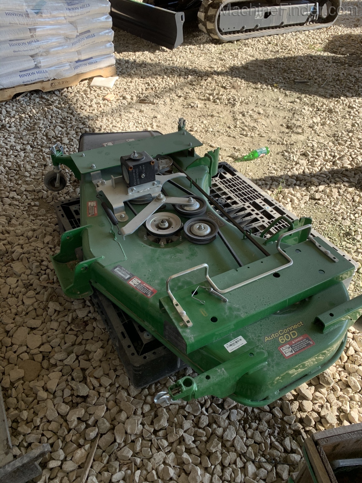 2019 John Deere 60D Image 4