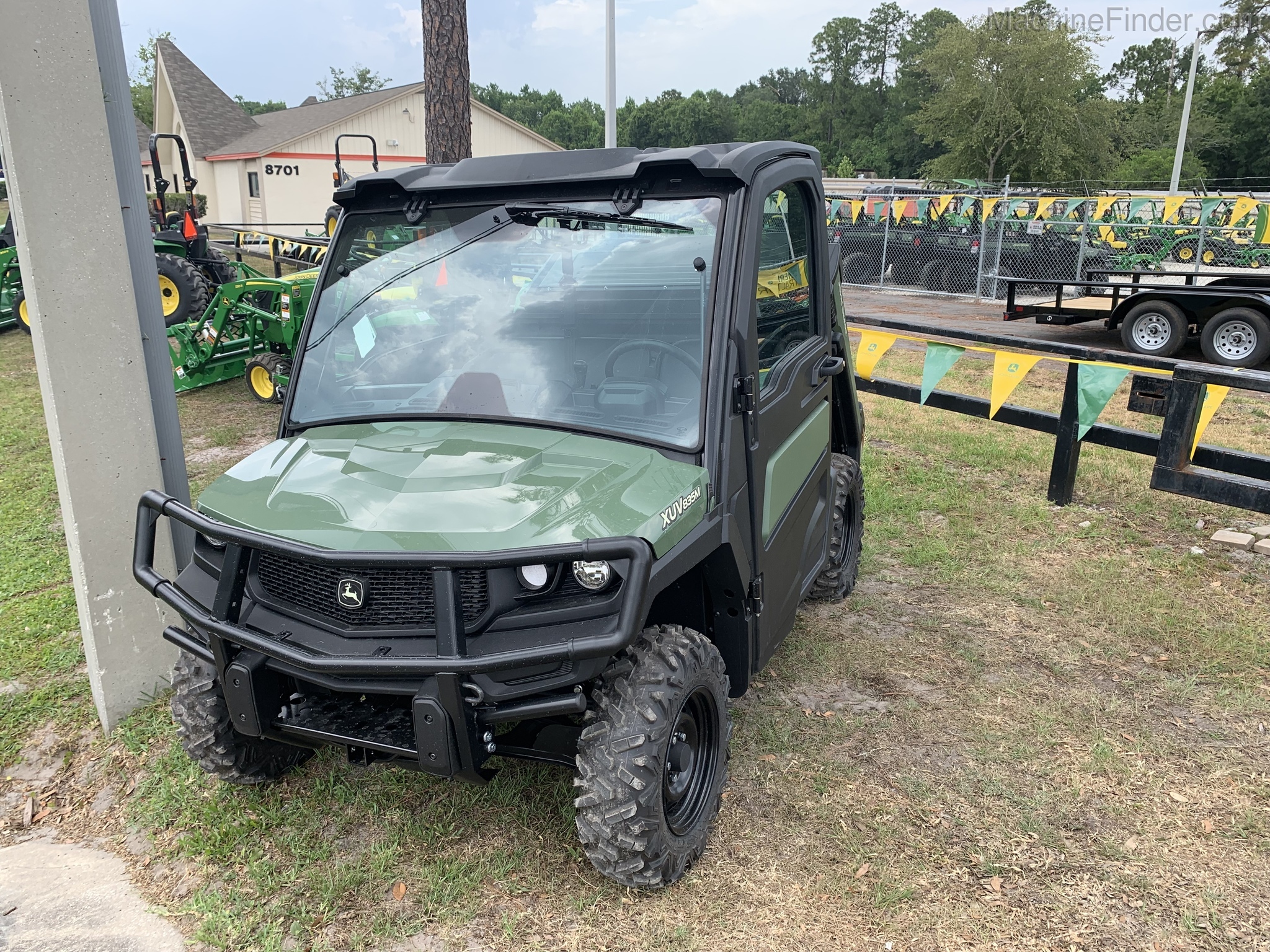 2020 John Deere 835M Image 4