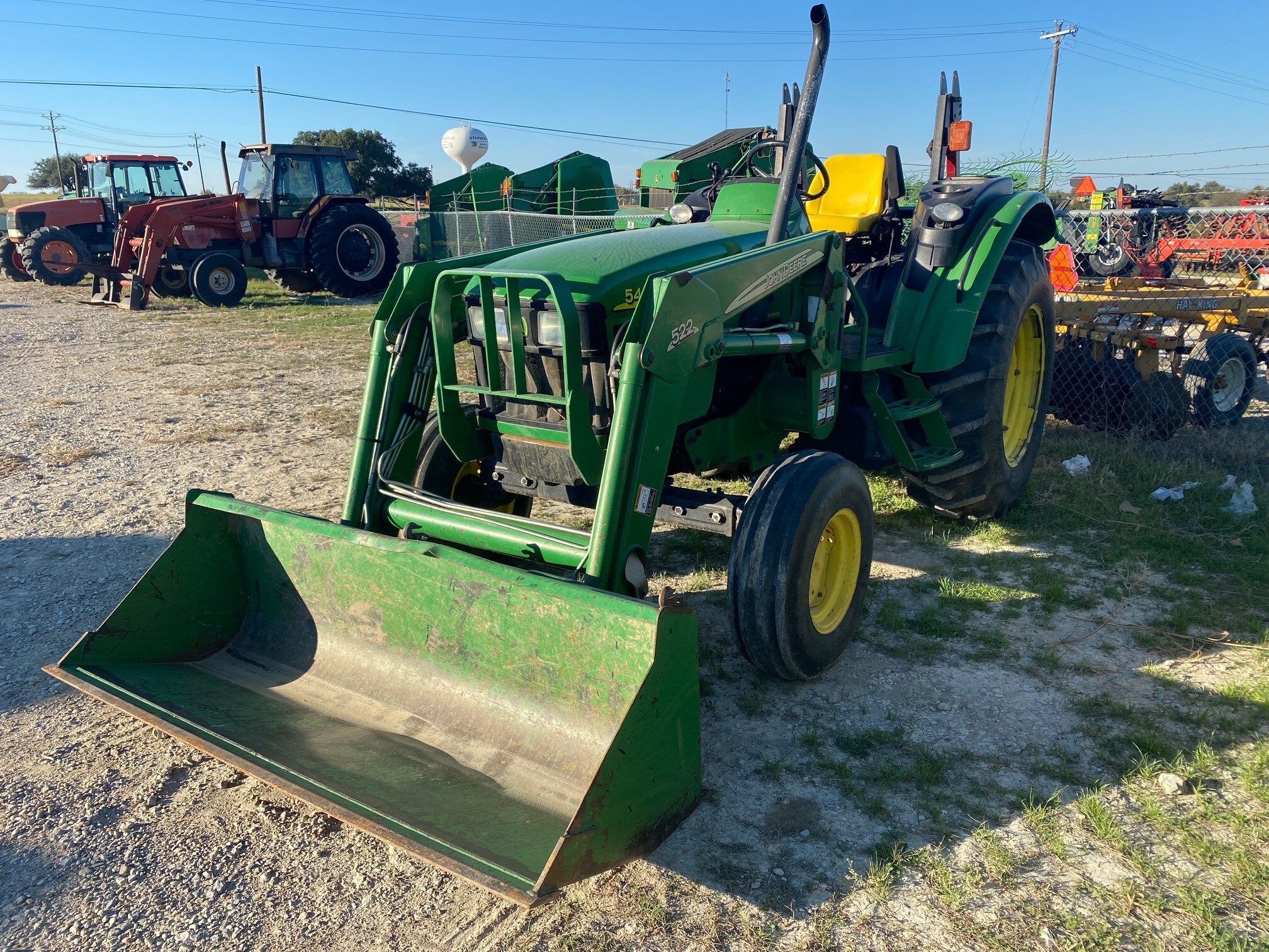 2004 John Deere 5420 Image 1
