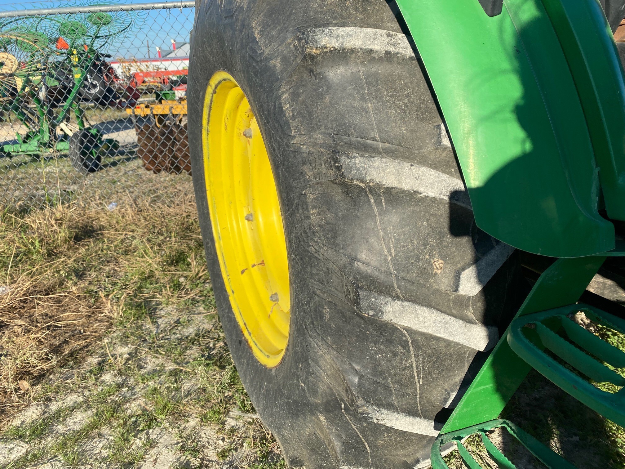 2004 John Deere 5420 Image 6