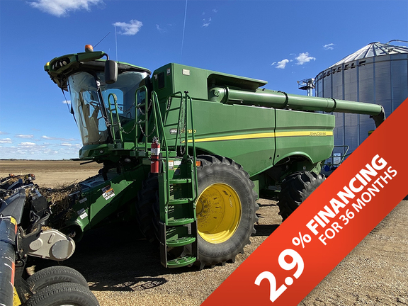 Photo of a 2018 John Deere S780