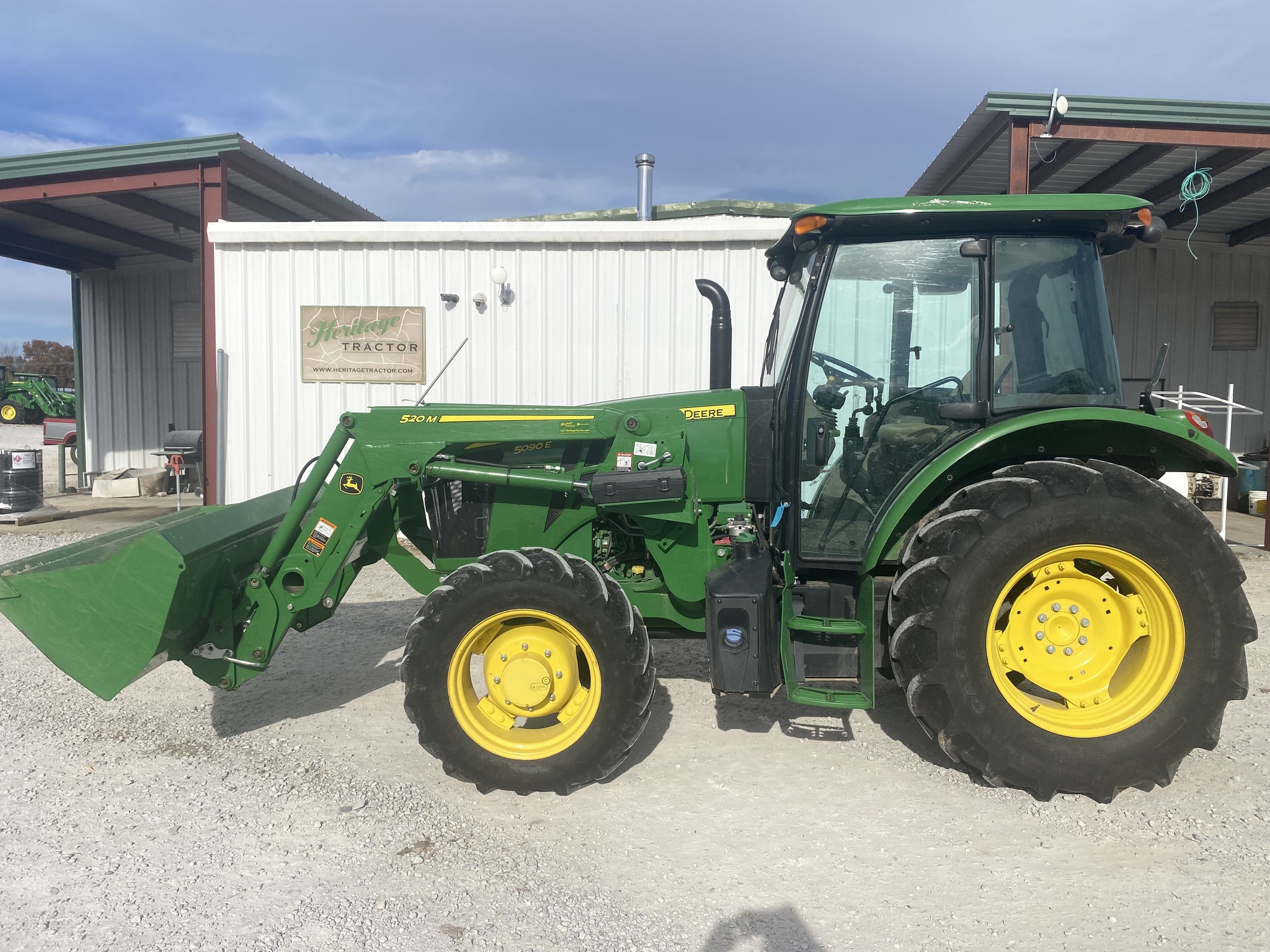  2022 John Deere 5090E at Heritage Tractor in Harrison, AR