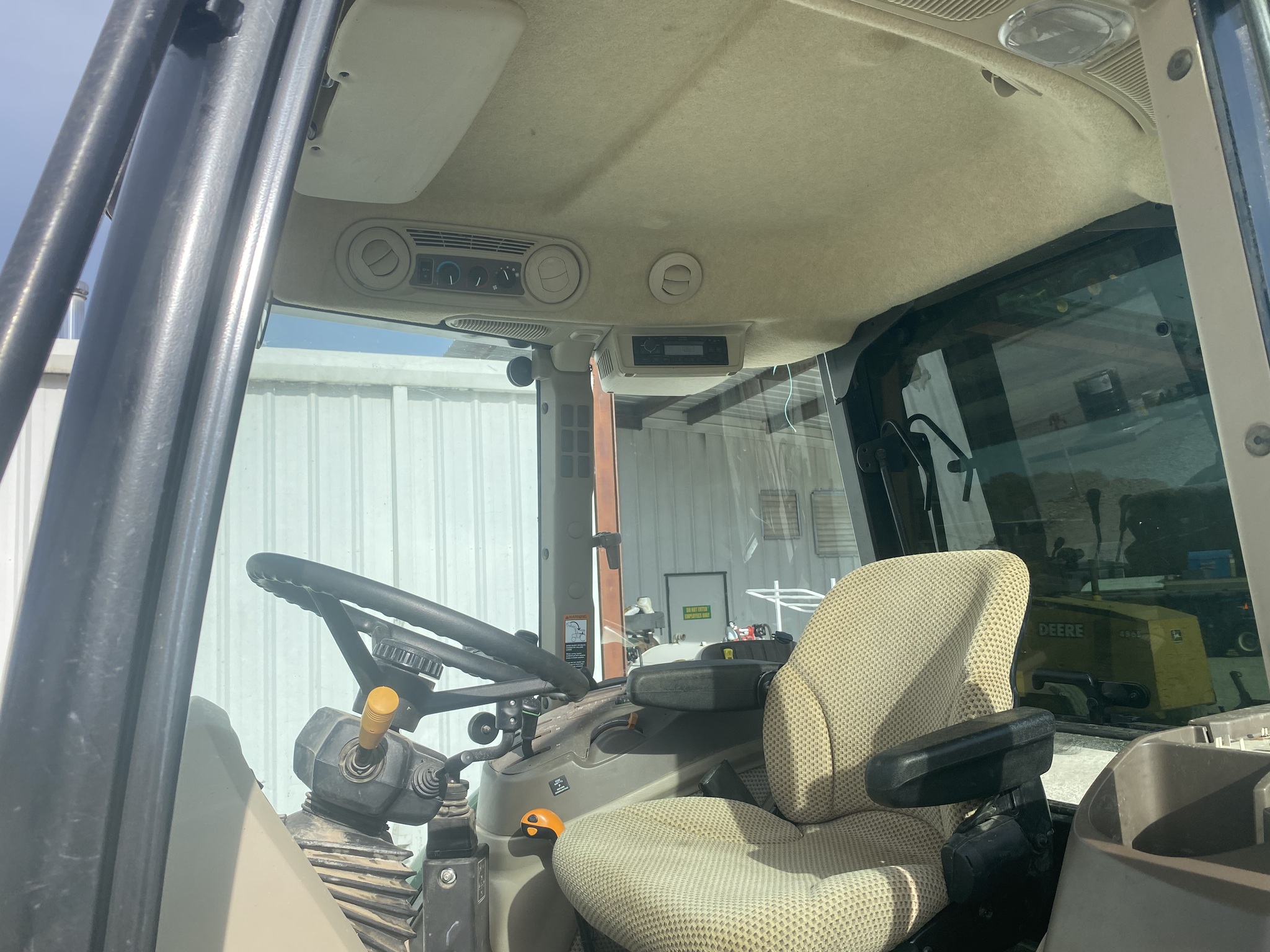 2022 John Deere 5090E at Heritage Tractor in Harrison, AR