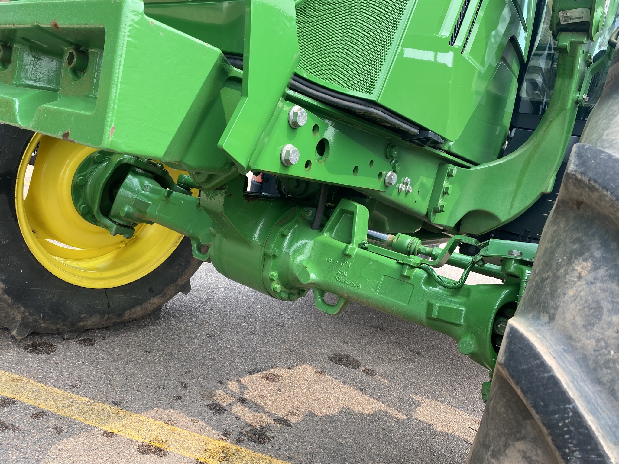 2022 John Deere 6130R Image 4