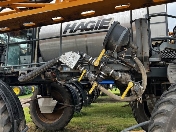 2018 Hagie STS16 - Photo23