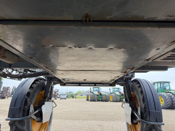 2018 Hagie STS16 - Photo23