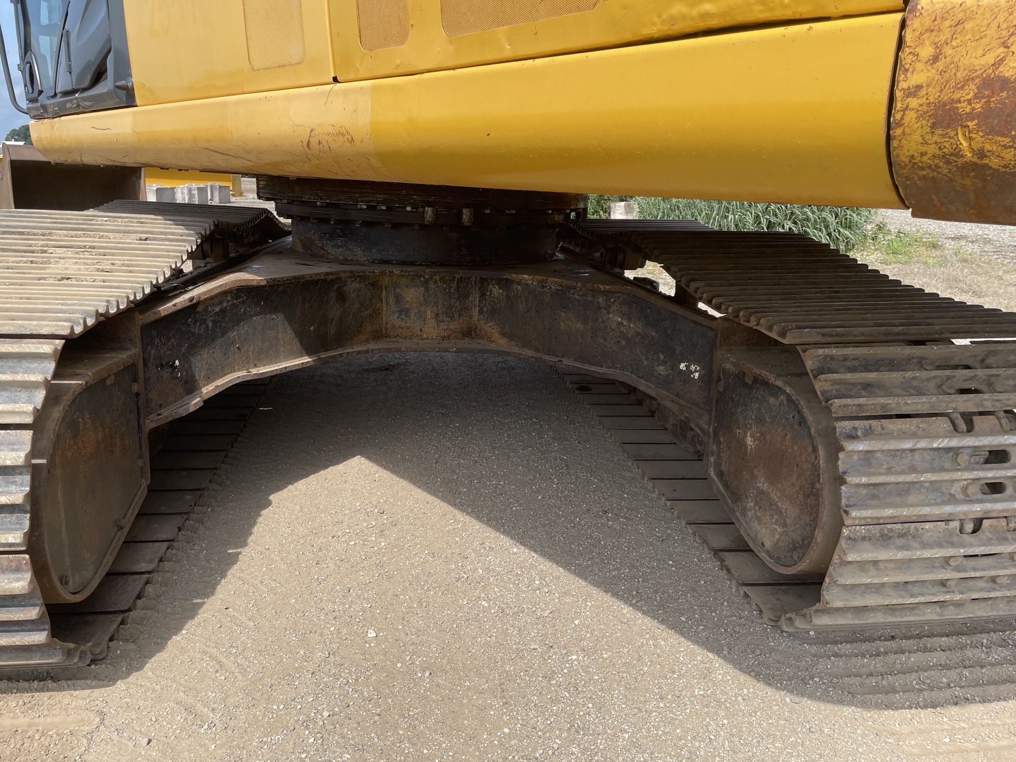 2017 John Deere 350G LC Image 13