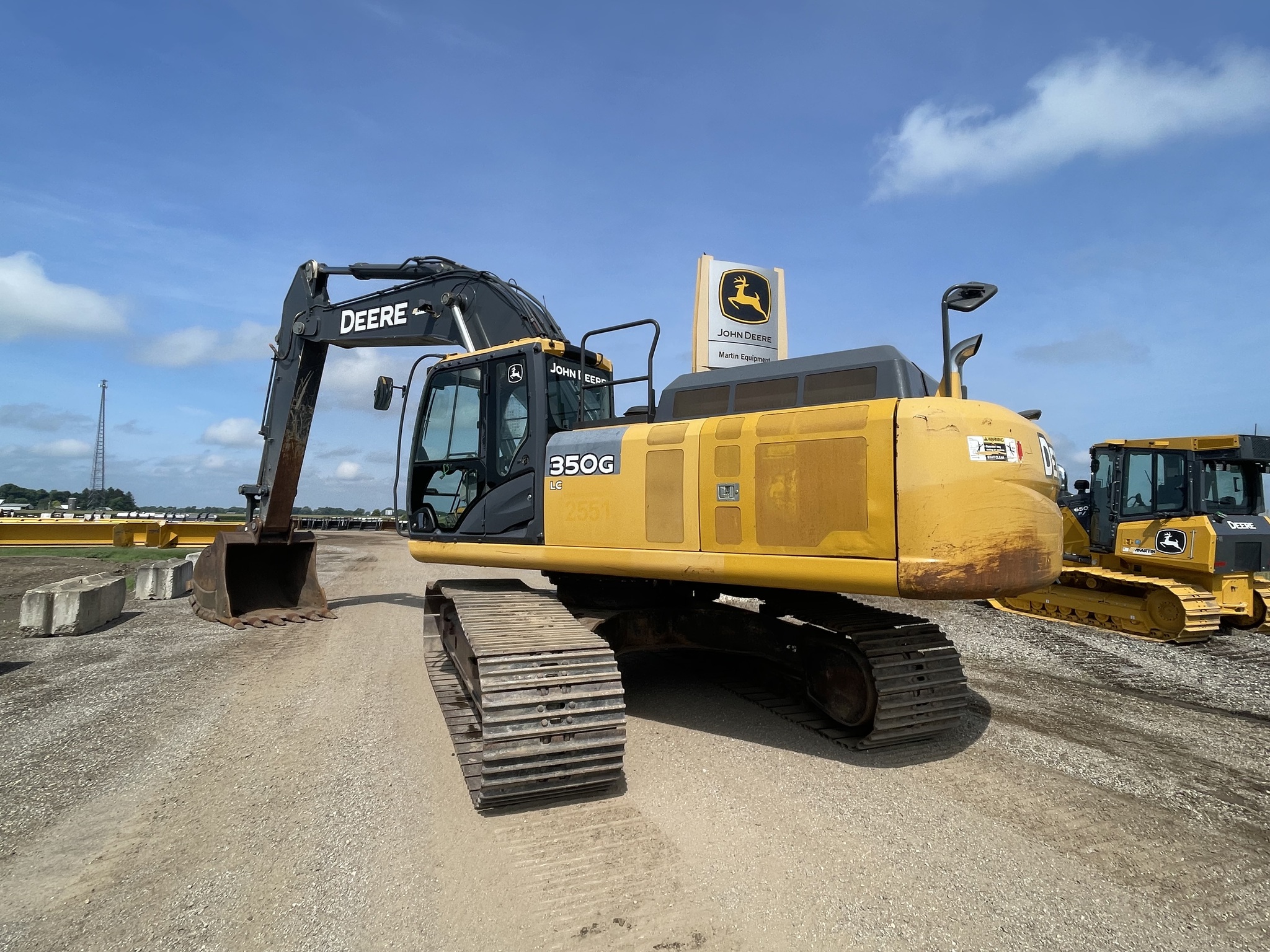 2017 John Deere 350G LC Image 4