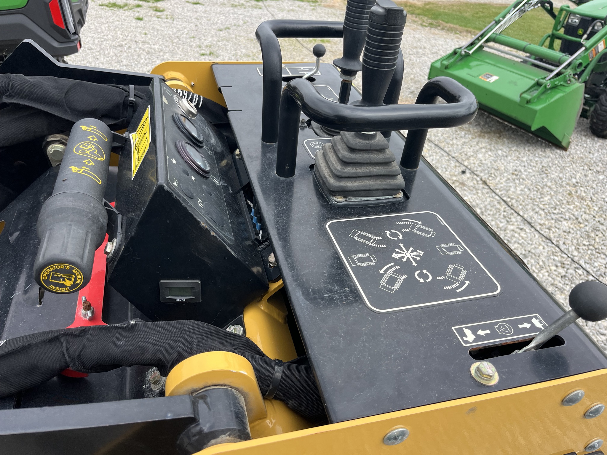 2023 Boxer 700HDX Image 5