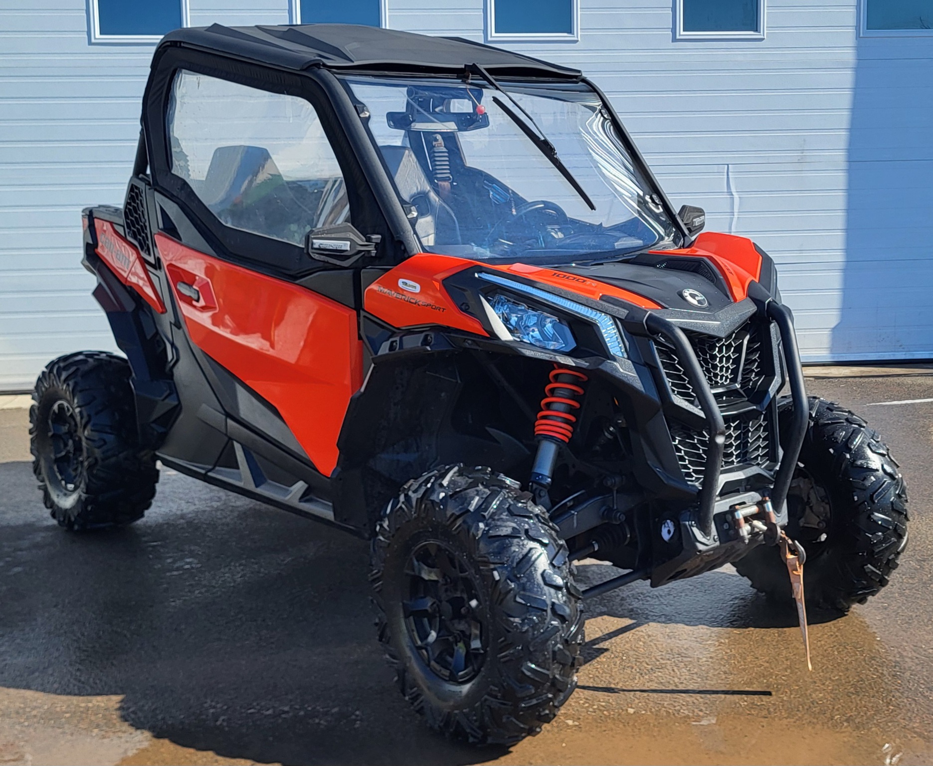 2019 Can-Am Maverick Sport 1000R Image 2