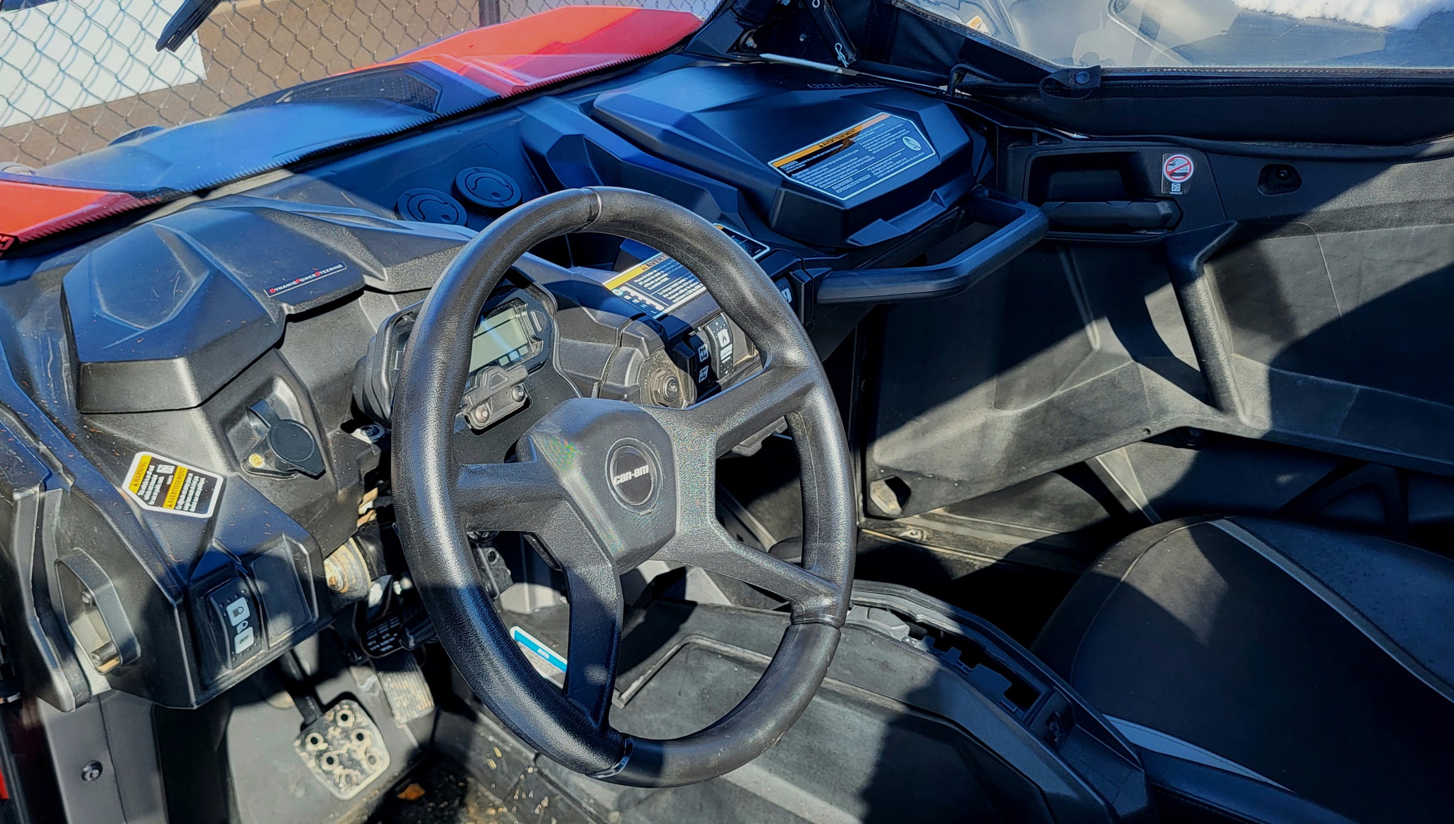 2019 Can-Am Maverick Sport 1000R Image 14