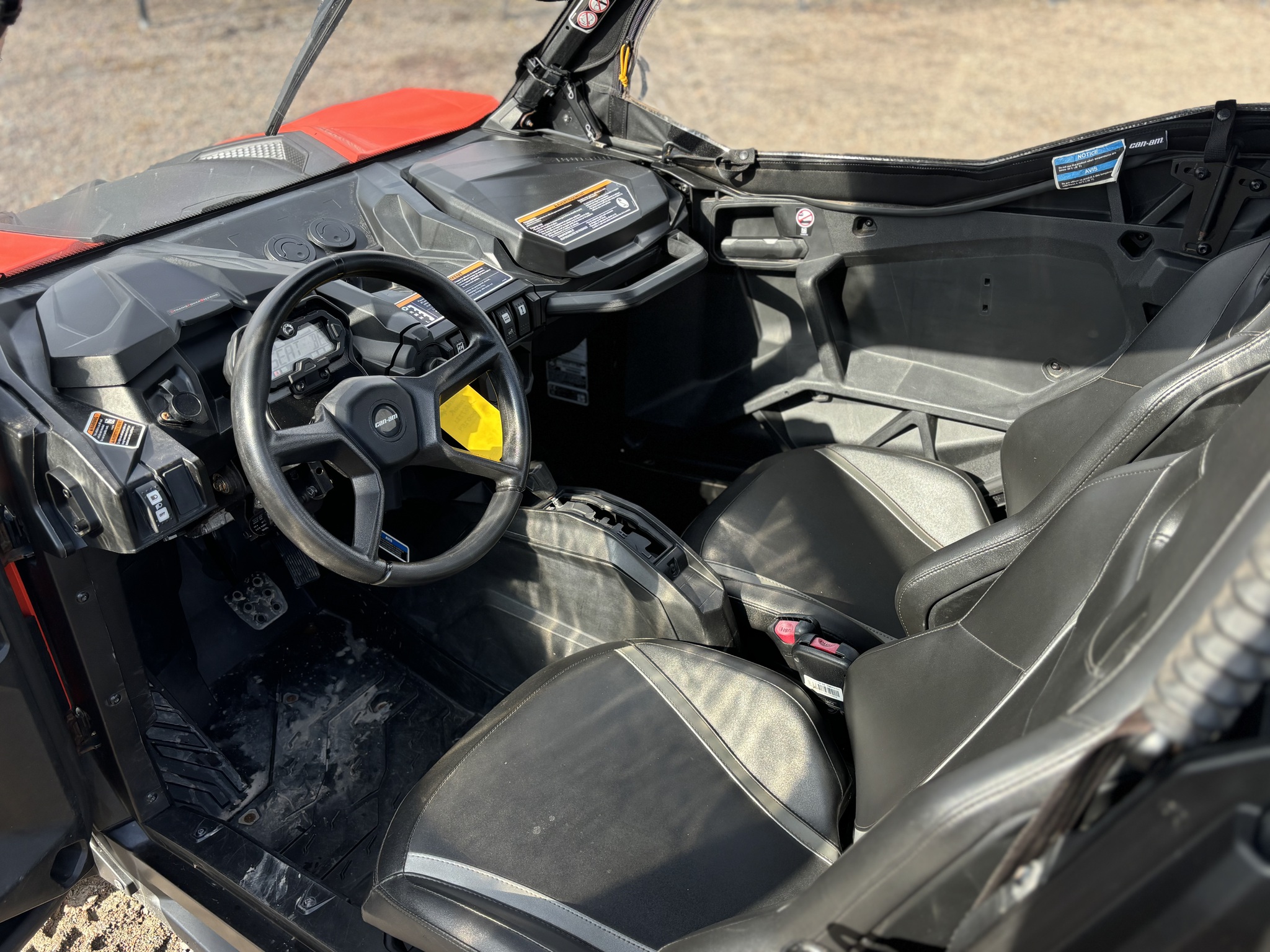 2019 Can-Am Maverick Sport 1000R Image 15