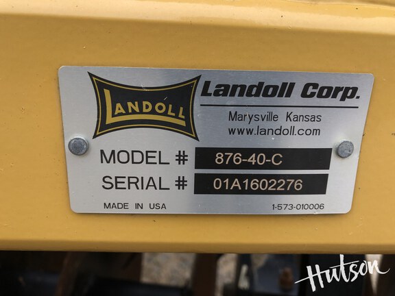Photo of 2016 Landoll 876-40