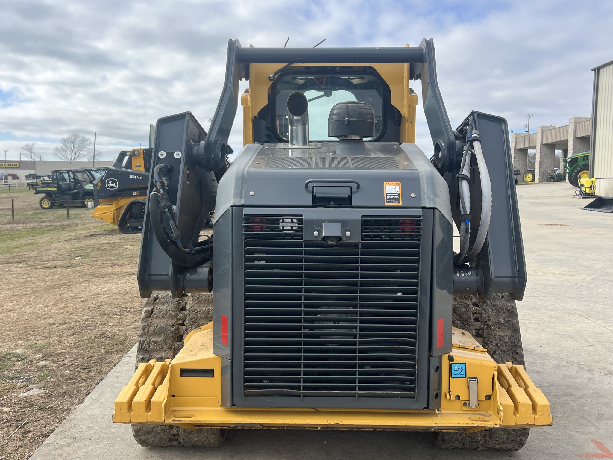  2021 John Deere 333G at Heritage Tractor in Rogersville, MO