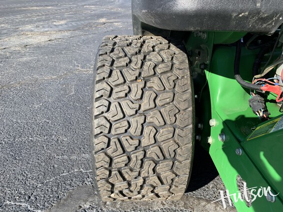 Photo of 2023 John Deere Z930M