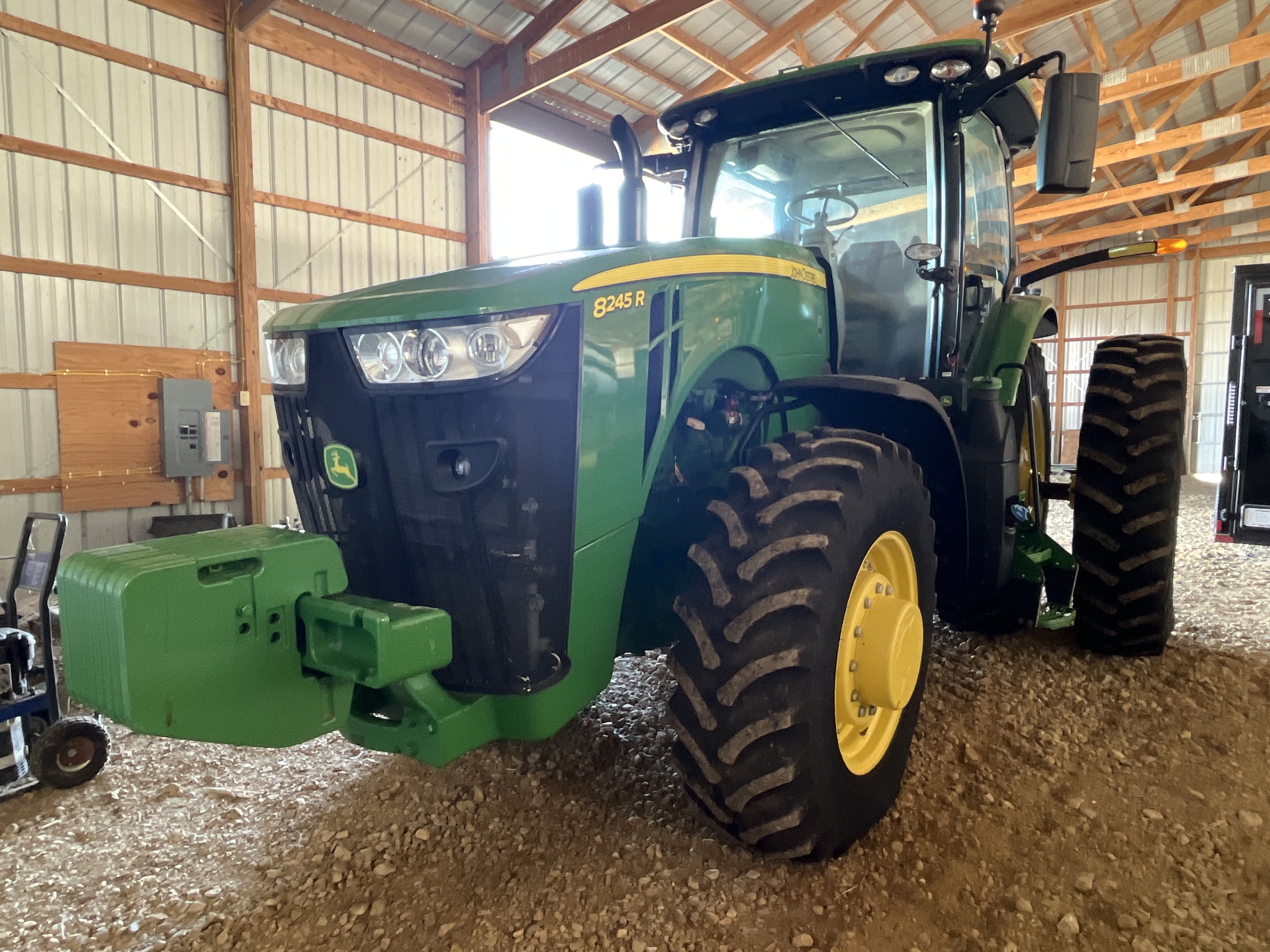 Used 2018 John Deere 8245R Row Crop Tractors at Koenig Equipment in Urbana, OH - PhotoXL1