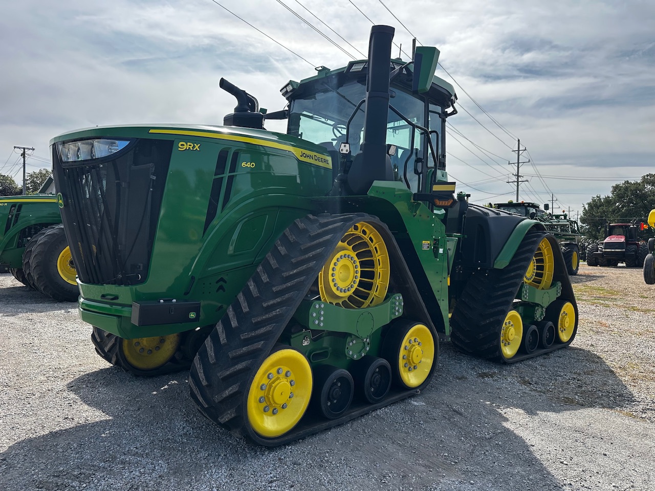  2023 John Deere 9RX 640 at Heritage Tractor in Pontiac, IL