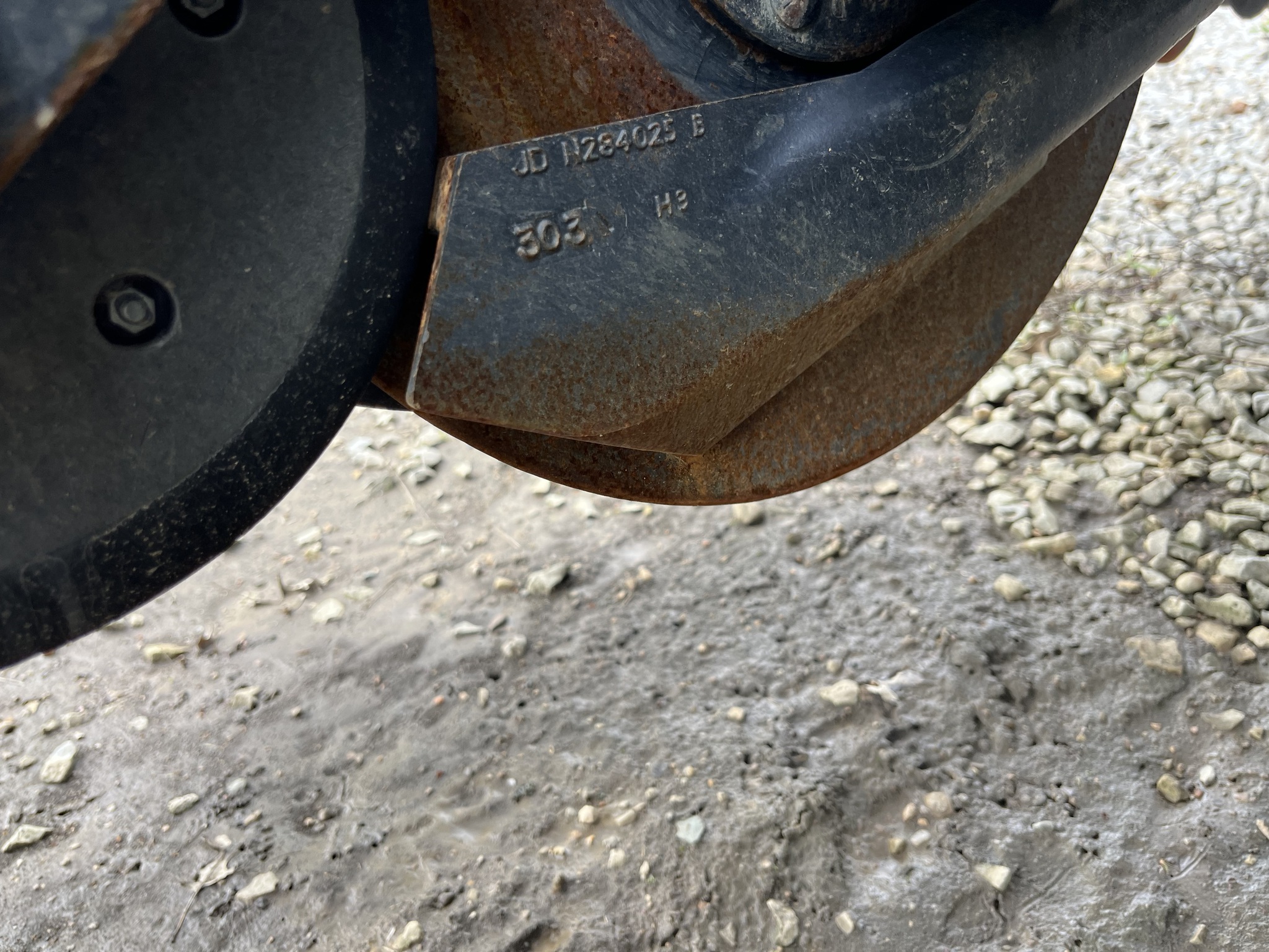2013 John Deere 1590 Image 2