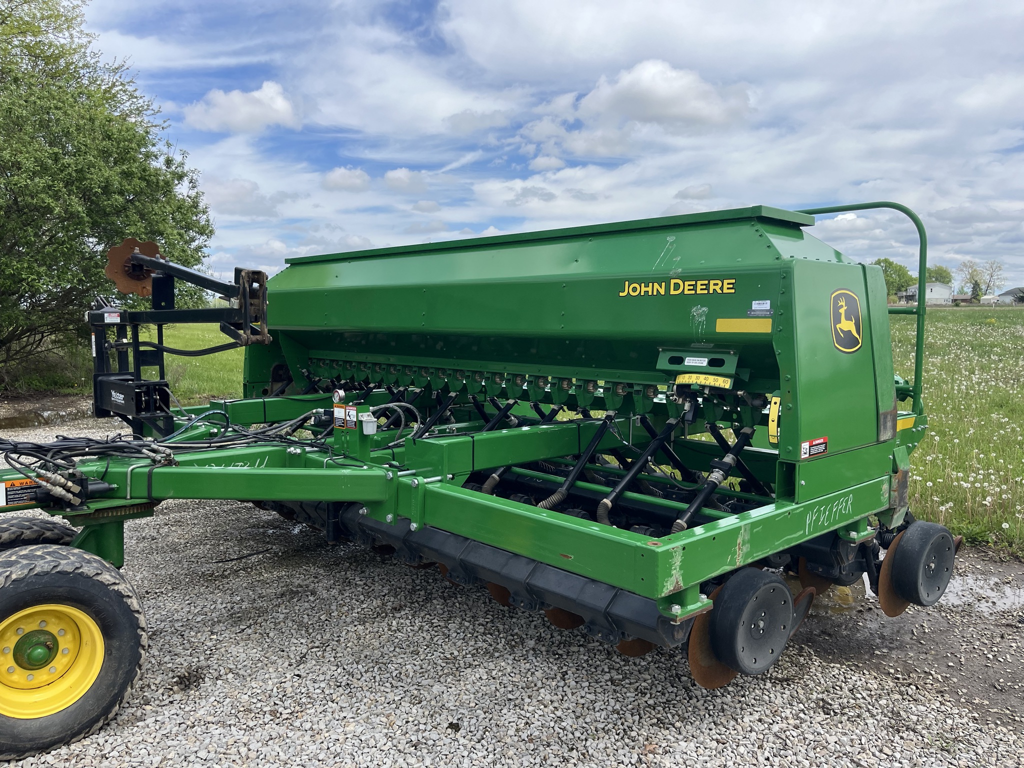 2013 John Deere 1590 Image 15