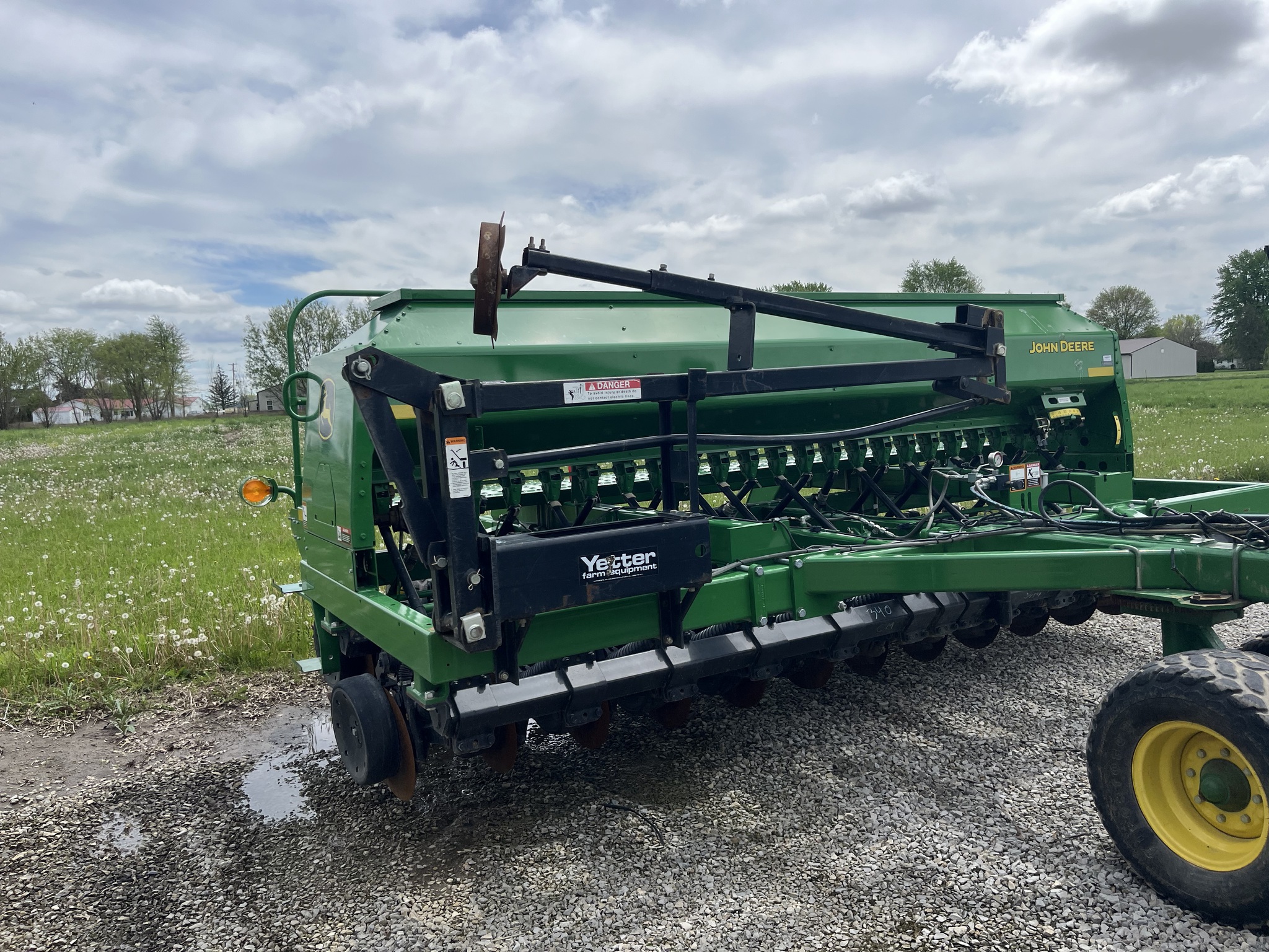 2013 John Deere 1590 Image 19
