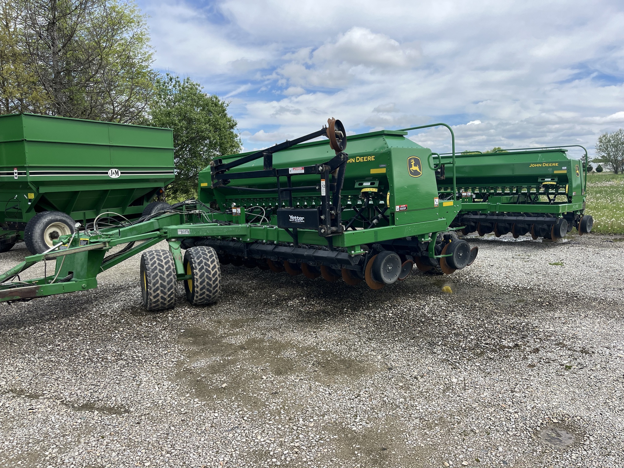 2013 John Deere 1590 Image 1