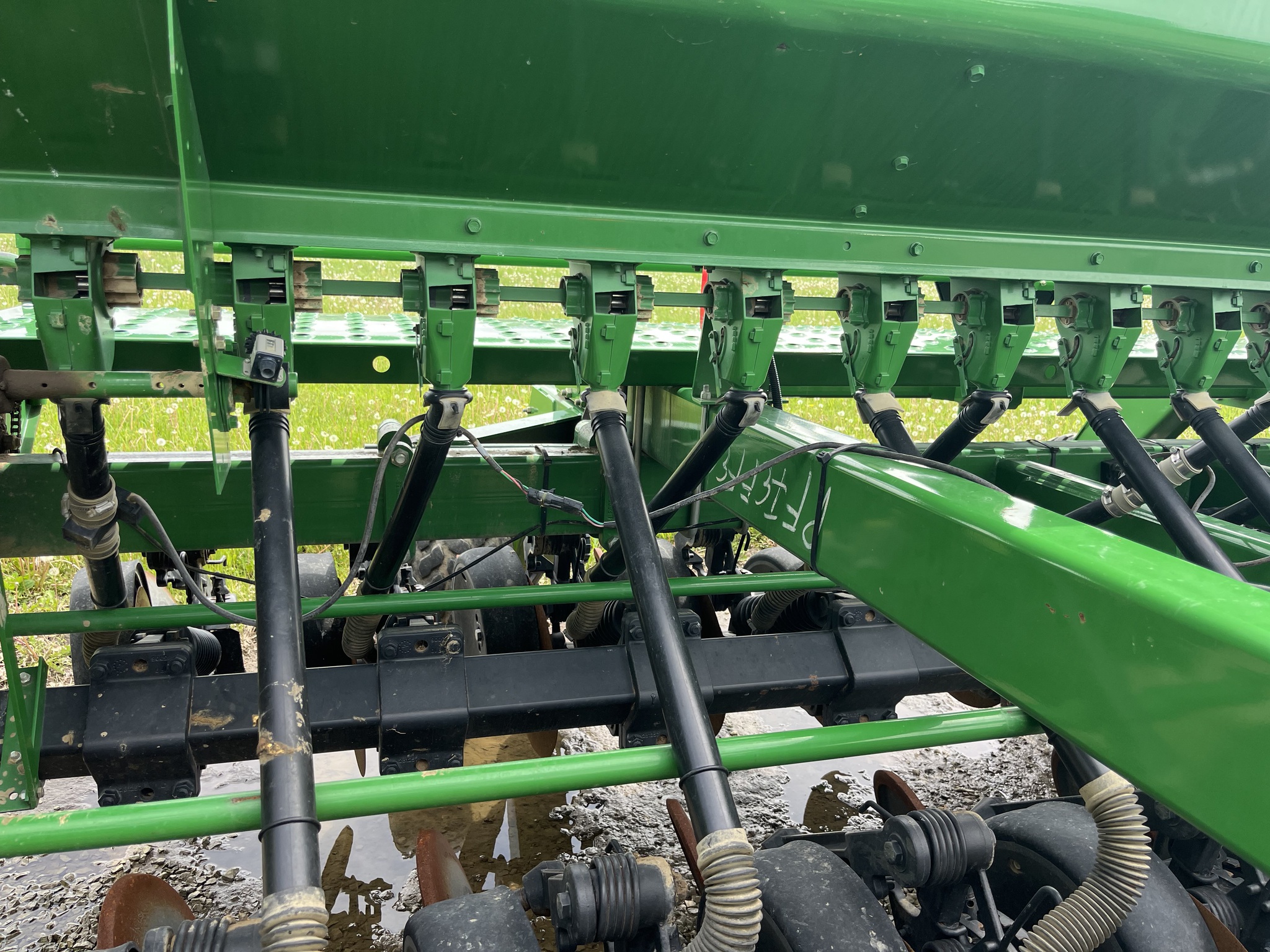 2013 John Deere 1590 Image 20