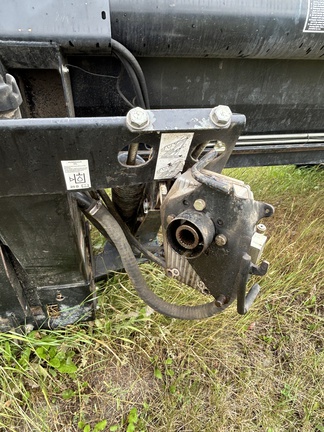 Used 2005 MacDon 963 Combine Platforms at Horizon Ag & Turf in Falher, AB - Photo20