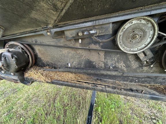 Used 2005 MacDon 963 Combine Platforms at Horizon Ag & Turf in Falher, AB - Photo24