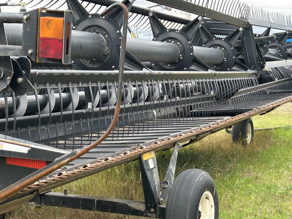 Used 2005 MacDon 963 Combine Platforms at Horizon Ag & Turf in Falher, AB - Photo16