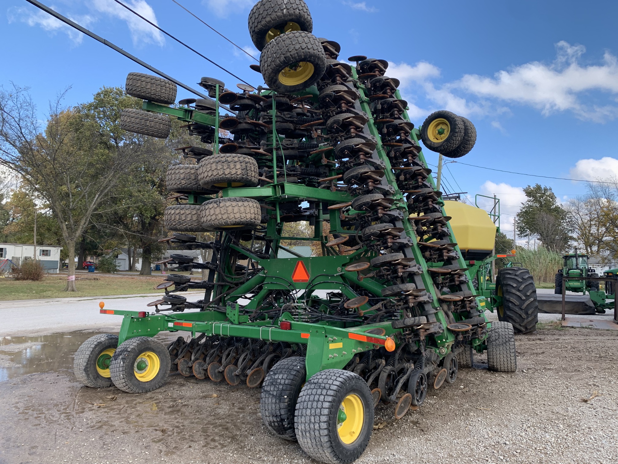  2013 John Deere 1890 at Heritage Tractor in Lamar, MO